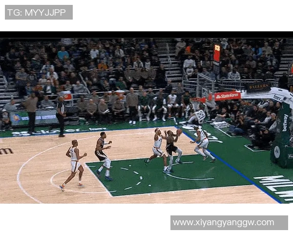 2016年NBA常规赛雄鹿与马刺激战回顾及精彩瞬间分析
