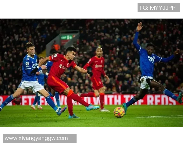 真实足球明星精彩瞬间集锦视频展现足球魅力与激情